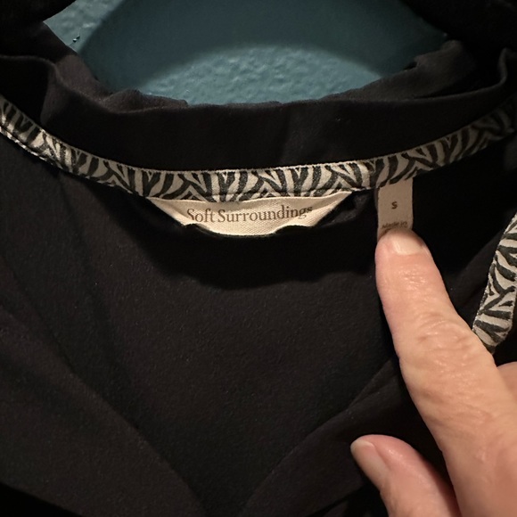 Soft Surroundings lightweight convertible jacket - Picture 4 of 6